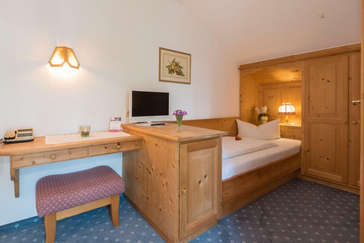 Hotel Garni Gaestehaus Brand 巴特维塞 外观 照片